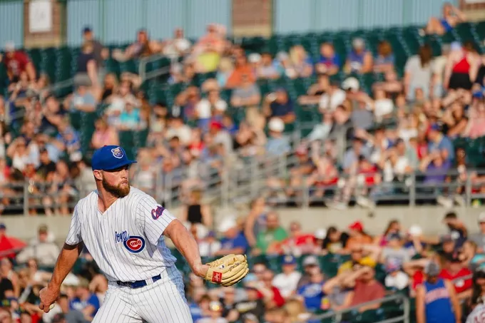 As of Now, Cubs-Phillies Still On Despite Air Quality Issues in Chicago -  Bleacher Nation