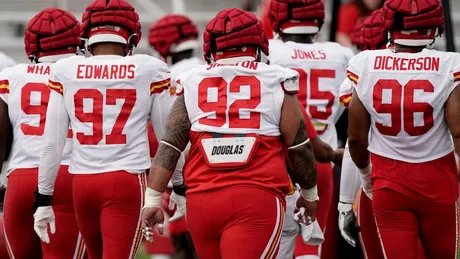 Chiefs Re-Signing DT Danny Shelton & S Deon Bush To Practice Squad 