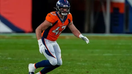 Broncos DL Mike Purcell restructures contract