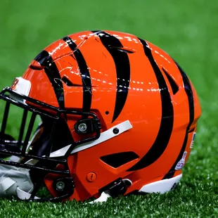 Bengals Reportedly Signing Quarterback Amid Joe Burrow Injury - The Spun:  What's Trending In The Sports World Today