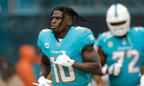 Miami Dolphins CB Kader Kohou changes number ahead of 2023 NFL Season - The  Phinsider