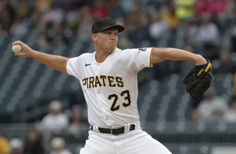 Who woulda thought?': Former Pirates Jacob Stallings, Josh Bell savor  special night at PNC Park