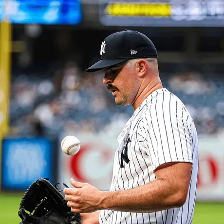 Hey, Hal Steinbrenner, your Yankees are so bad fans are bolting the Stadium  early