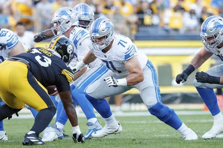 Observations: Lions' Aidan Hutchinson, Derrick Barnes stand out against  Giants 