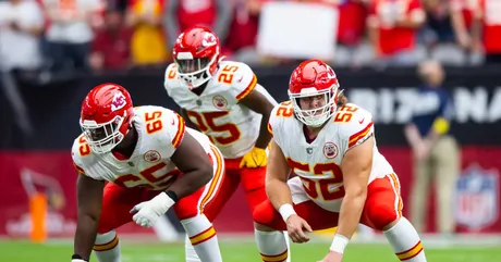 Tight ends Noah Gray and Jody Fortson are important in Chiefs' offense -  Arrowhead Pride