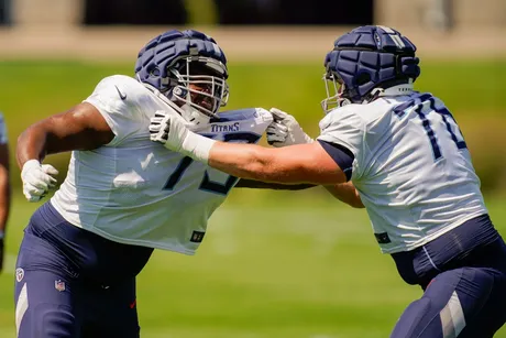 Tennessee Titans Malik Willis' Time to Shine, Linebacker Battle & Bounce  Back Candidates 