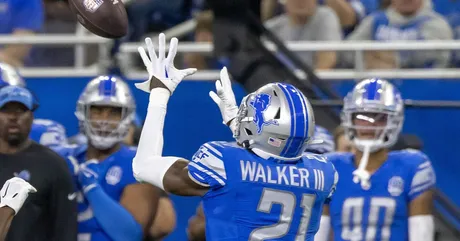 Detroit Lions roster bubble watch: Tough decisions at WR, OL ahead