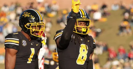 Mizzou football snapshots: PFF grades, snap counts for Tigers' win against  South Dakota