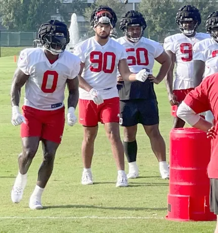 Bucs Video: Trask hits deep ball to Kaylon Geiger in practice