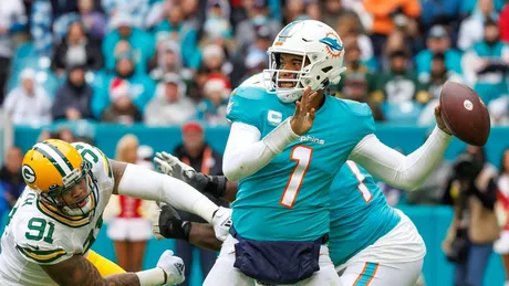 Chris Perkins: Dolphins' Bradley Chubb, Jaelan Phillips must carry