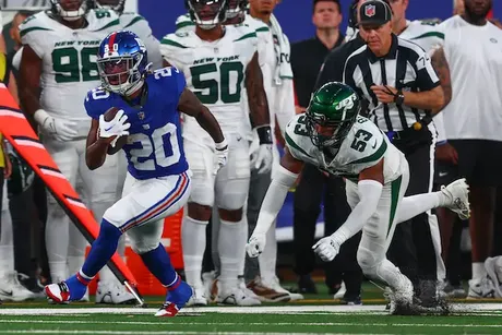 Aaron Rodgers throws a TD pass in his brief preseason debut as Jets beat  Giants 32-24