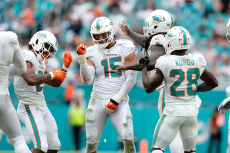 Dolphins' cornerback job is undecided, but rookie Cam Smith doing well