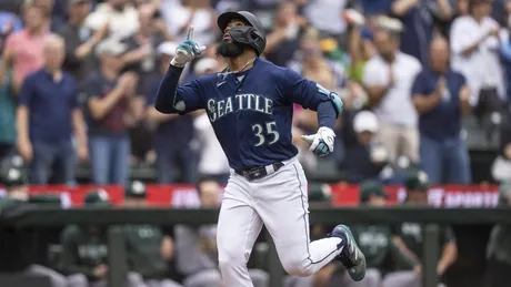 Seattle Mariners Sign Raul Ibanez - Lookout Landing