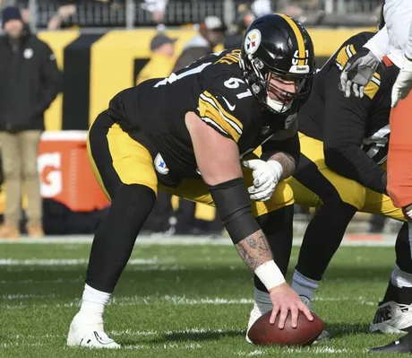 Steelers roster news: OL Spencer Anderson biggest winner of Kevin Dotson  trade - Behind the Steel Curtain