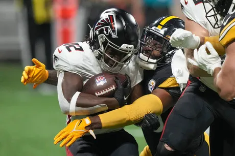 Steelers' Elijah Riley and Chandon Sullivan are battling down to the wire  for the starting job at slot corner