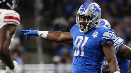 Snap counts, PFF grades: Alim McNeill again a wrecking ball for Detroit  Lions 