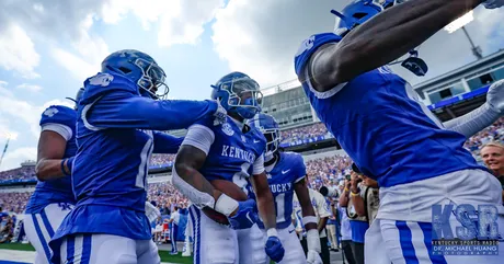 KSR Today: Kentucky tops EKU, NFL Week 1, and Lorenzo Cowan