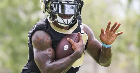 Saints jersey numbers for practice squad RB Tony Jones Jr, Jordan Mims