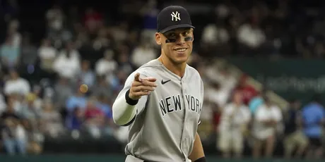Yankees could overhaul offense by the weekend