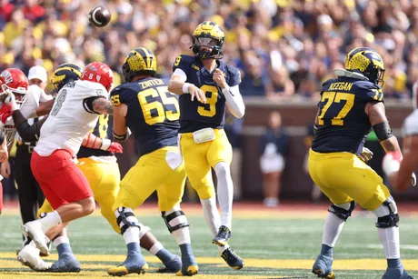 Snap counts and PFF grades from Michigan's win against UNLV. - Maize n Brew