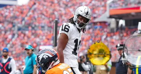 Broncos Postgame Show: Russell Wilson looks sharp, but Denver can't make  enough plays in 17-16 loss to Raiders