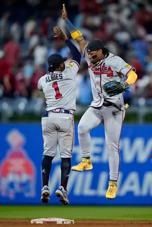 Olson ties team homer mark, Braves beat Phillies 7-6 in 10 innings to move  to brink of NL East title