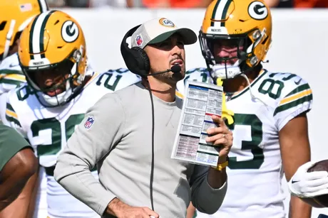 Packers Prop Bets vs. Falcons: Luke Musgrave should eat over the middle -  Acme Packing Company