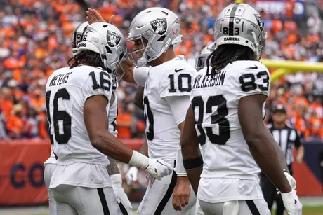 Kolton Miller, Jermaine Eluemunor keep Raiders' offensive line afloat -  Silver And Black Pride