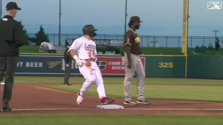 Orioles fans witness another star in the making as Heston Kjerstad smokes  homer in first MLB hit - The next big thing