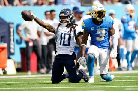 Chargers prove to be defenseless in season-opening loss to Dolphins –  Orange County Register