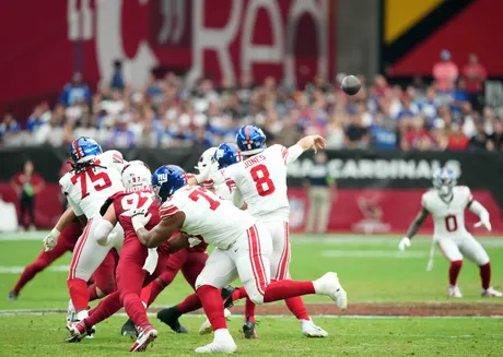 What can we learn from the Giants' PFF grades, snap counts vs. Arizona? -  Big Blue View