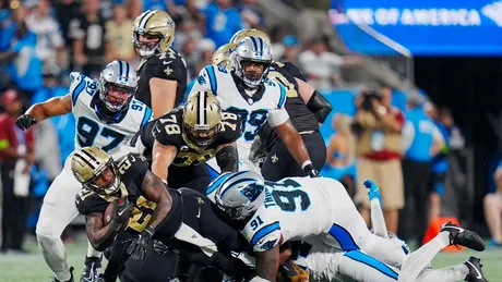 NFL Players Send Prayers to Browns RB Nick Chubb After Ugly Knee