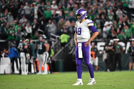 Minnesota Vikings season ends as it began with a limpid loss in a cavernous  stadium without fans