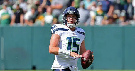 Seahawks Sign C Greg Eiland, Release QB Holton Ahlers From PS