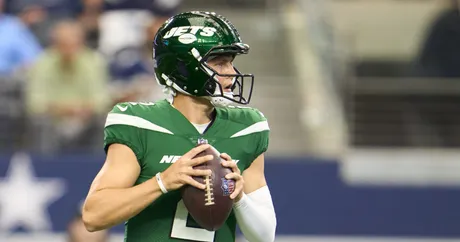 SI National Scribe Labels Jets' Quarterback 'Week 2 Loser