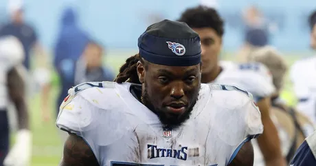 Tennessee Titans defensive tackle Teair Tart (93) stands on the