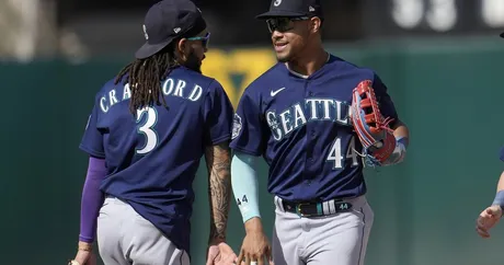 Mariners keep pace with 6-3 win, series sweep over A's