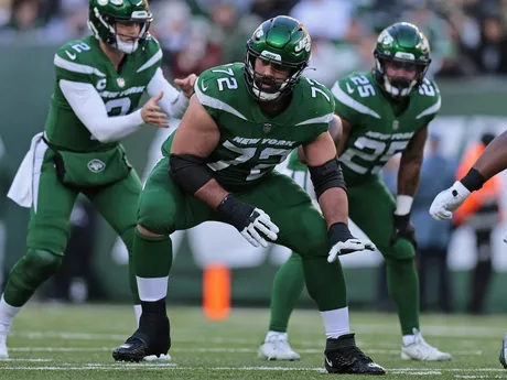 Chiefs' Patrick Mahomes, Laurent Duvernay-Tardif named Sportsperson of the  Year