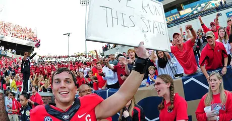 Georgia Equipment Staff Hints Georgia Could Wear Blackout Jersey's This  Saturday, Arena