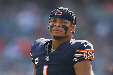 Jay Cutler Reveals the Brutal Reality of Justin Fields' Situation With the  Chicago Bears