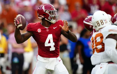 NFL Week 3 Alabama player props, odds preview: Top bets for Tua Tagovailoa,  Derrick Henry, and Josh Jacobs 