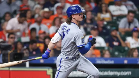 Kyle Isbel's go-ahead bunt lifts Royals over Astros 10-8 for fourth  straight win
