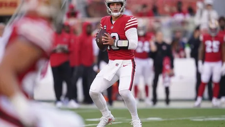 49ers blast Daniel Jones' 'ridiculous' $160M contract after ugly TNF  beatdown – NBC Sports Bay Area & California