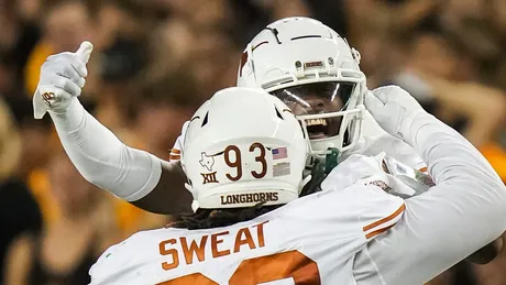 T'Vondre Sweat - Texas Longhorns Defensive Lineman - ESPN