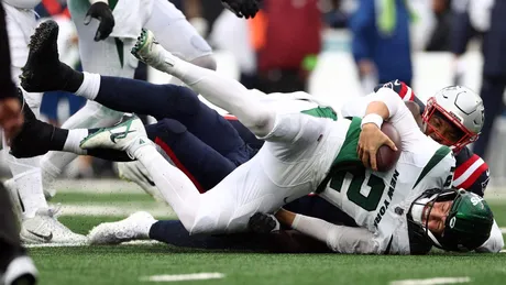 Zach Wilson flounders as Jets lose to Patriots again – troyrecord