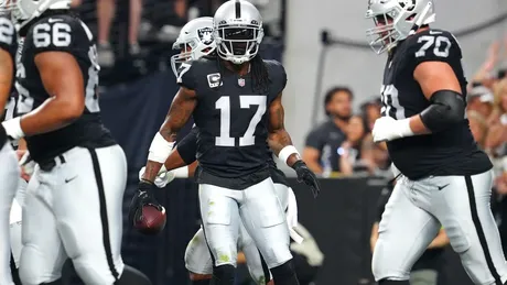 Raiders' Davante Adams reaches Jerry Rice, Randy Moss territory