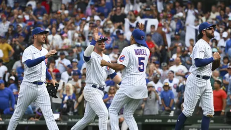 Ian Happ is Playing Defense Like the Ball is Alive and Hates Him - Cubs -  North Side Baseball