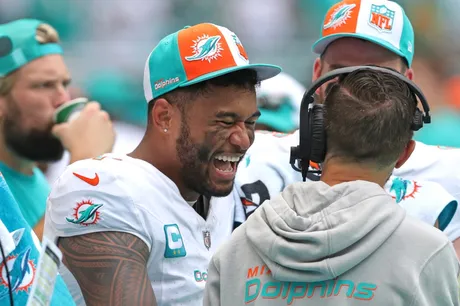 Dolphins vs. Patriots stock up / stock down: Miami wins against AFC East  rivals - The Phinsider