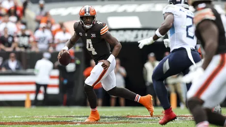 Kevin Stefanski classily drove a game ball out to Nick Chubb's house