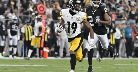 Gerry Dulac: Steelers find their 'mojo' by putting Kenny Pickett on the  move in Las Vegas